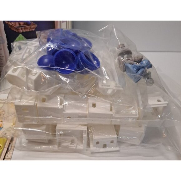 Spin Master 2016 SANTORINI Strategy Based Board Game Ages 8+ COMPLETE Family Fun - Picture 13 of 13